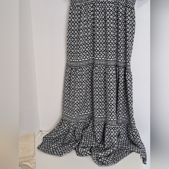 Max Studio BOHO Black and White Patterned Maxi Dress NWT Misses XL - Picture 12 of 13